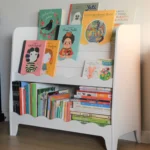 Polica / knjižna omara Montessori iz lesa FSC • dune